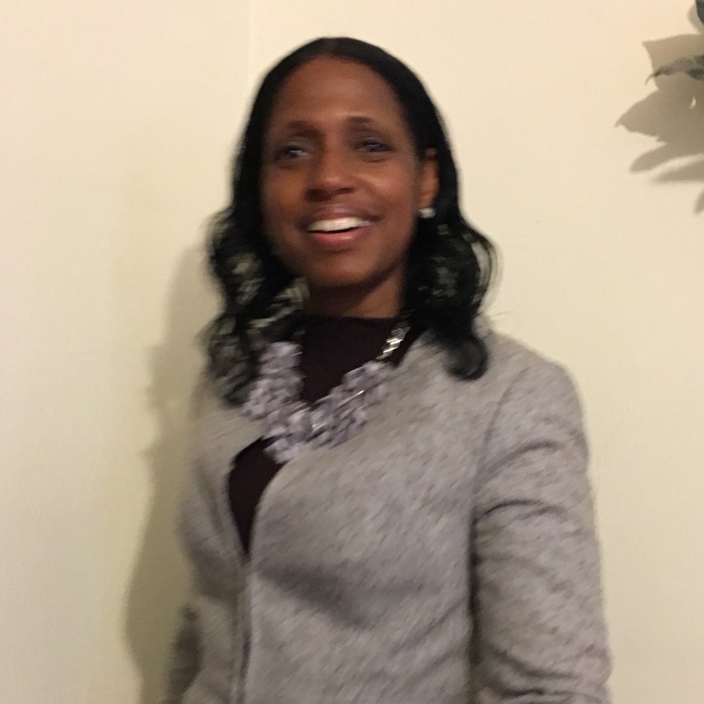 Meet your Posher, T. nadine